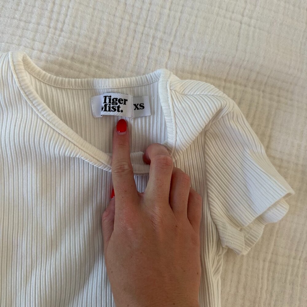 Tiger Mist White Ribbed T-Shirt